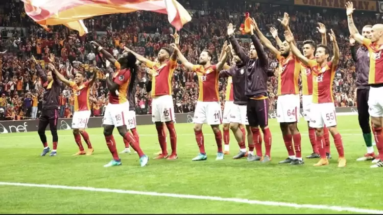 Galatasaray'dan kadroya UEFA ayarı! 