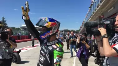 Video - Kenan Sofuoğlu'na muhteşem veda!