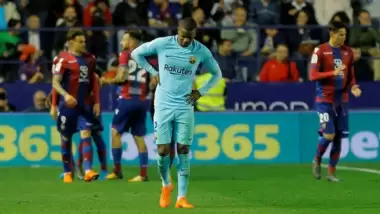 Barcelona'nın namağlup şampiyonluk hayali suya düştü! Levante karşısında...