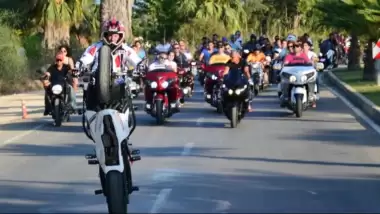 Motosiklet akrobatları Mersin'de buluşacak!