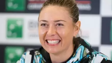 Djokovic ve Sharapova yarı finalde