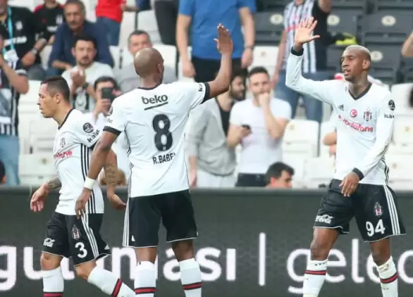 Beşiktaş 5 gollü galibiyetle ligi noktaladı!