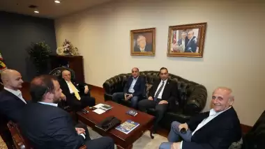 Vefa Küçük, başkan adaylarının temsilcileriyle bir araya geldi