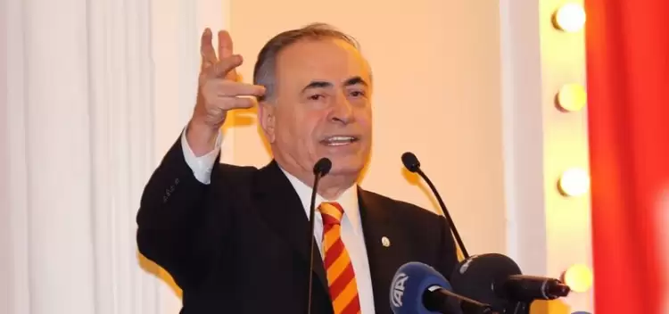 Mustafa Cengiz, Galatasaray'ın eylül ayı olağan divan kurulu toplantısında açıklamalar yapıyor!