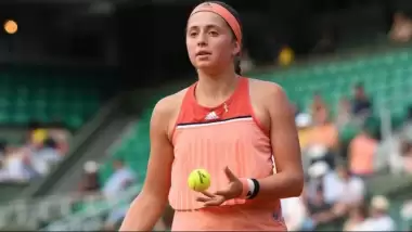 Son şampiyon Ostapenko'dan erken veda