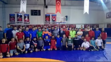 Musa Aydın'ın kamp ziyaretleri sürüyor