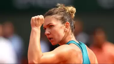 Simona Halep, yarı finale yükseldi