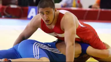 23 Yaş Altı Avrupa Güreş Şampiyonası'nda Semih Yazıcı, bronz madalya kazandı!