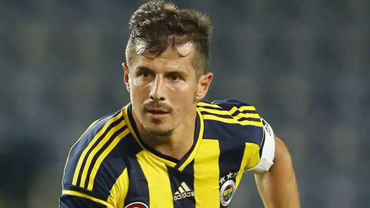 Emre Belözoğlu Fenerbahçe tarihine geçiyor! En yaşlı transfer...