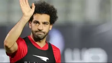 Mısırlı futbolcu Salah'a İslamofobik tezahürata inceleme