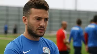 Özgür Çek'in yeni takımı belli oldu! Süper Lig ekibi...