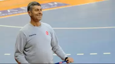 Hentbol milli takımları Akdeniz Oyunları'na odaklandı!