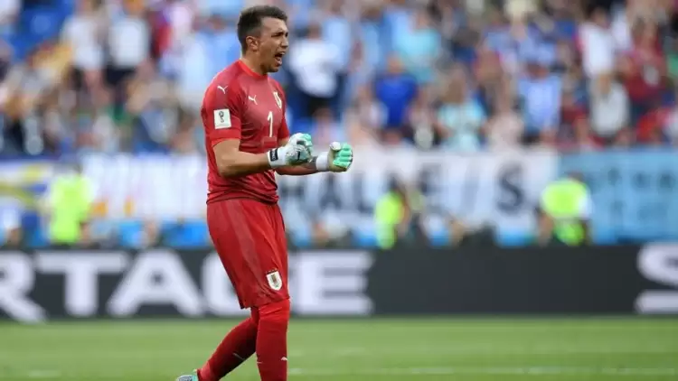 Galatasaray'da Muslera dönemi sona eriyor! İşte yerine teklif götürülen isim...