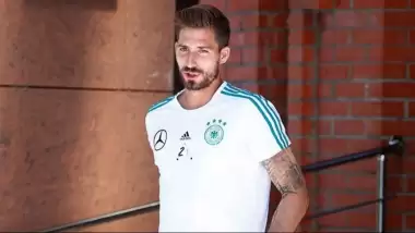 Volkan Demirel'in kaderi yabancı kaleci transferine bağlı!