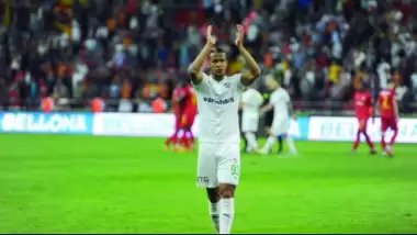 Bursasporlu Ekong'a flaş transfer teklifi