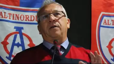 Seyit Mehmet Özkan: "Süper Lig'e oynayacak bir kadro oluşturduk!"