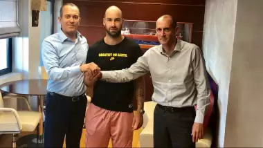 Olympiakos, Spanoulis ile uzattığını açıkladı