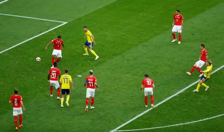 İsveç, İsviçre'yi tek golle devirdi!