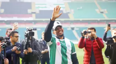 Konyaspor'a Eto'o darbesi