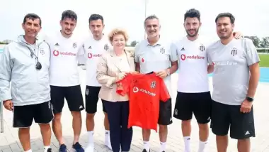 Beşiktaş antrenmanına büyükelçiden ziyaret