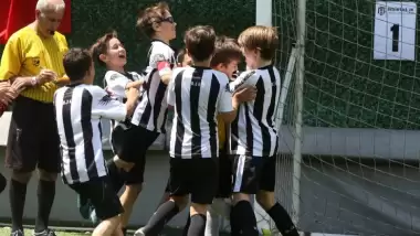 Beşiktaş Futbol Okulları Şampiyonası yapıldı