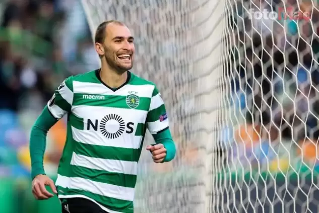 Galatasaray'dan Fenerbahçe'ye transfer çalımı! Bas Dost...