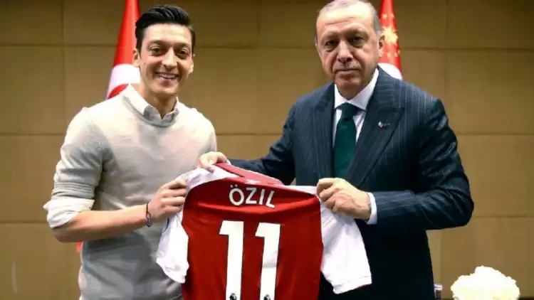 Almanya'da Mesut Özil isyanı!