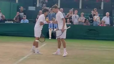 Bakan Kasapoğlu'ndan Yankı Erel'e tebrik