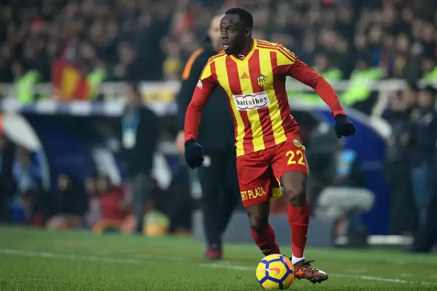 Antalyaspor bu kez Aly Cissokho’nun peşine düştü