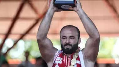 Başpehlivan Okulu'ya baba ocağında coşkulu karşılama