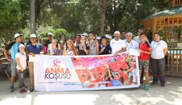 Hataylı sporcular şehitler için koştu