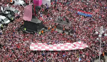 Hırvatistan, dünya ikinciliğini kutluyor