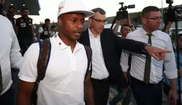 Fenerbahçe'nin yeni transferi İstanbul'a geldi!