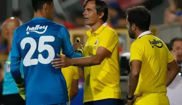 Cocu: 'Tecrübeli ve genç oyuncuların karışımını iyi yapmamız gerekiyor'