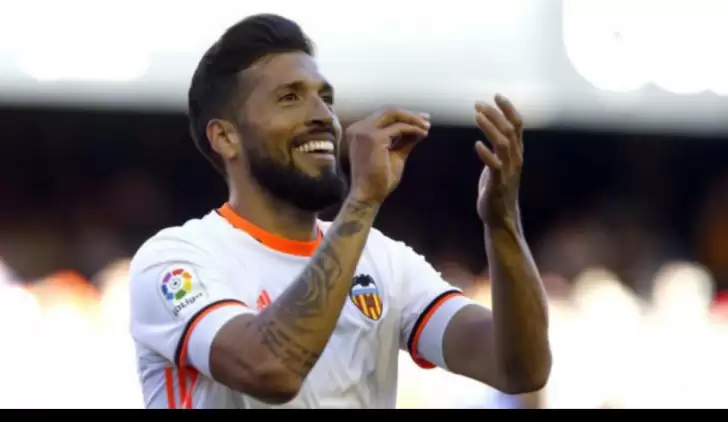 Galatasaray'da Garay operasyonu