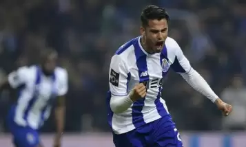 Diego Reyes transferinde Fenerbahçe tek kaldı!