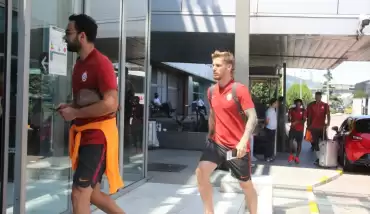 Galatasaray, Süper Kupa için Konya'ya gitti