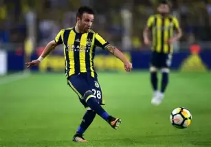 Valbuena'nın performansı tartışma konusu oldu