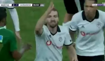 Caner Erkin'den VAR isyanı! Kameralara yansıdı...