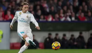 Modric hakkında flaş açıklama! Real Madrid'den ayrılacak mı?