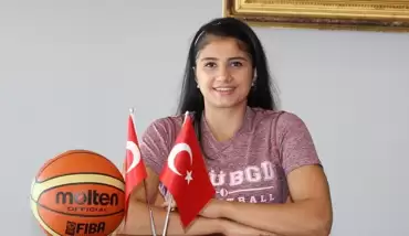 Hatay Büyükşehir Merve Aydın’la sözleşme yeniledi