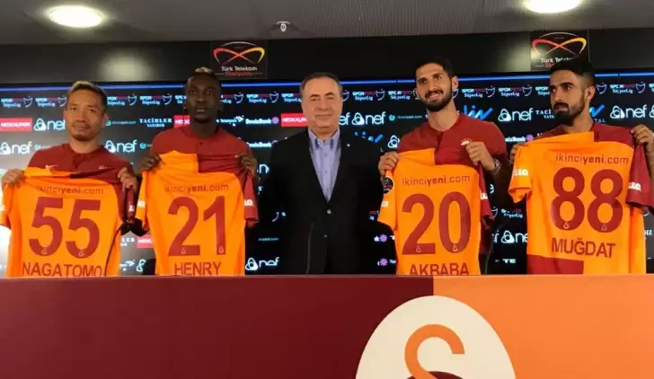 Emre Akbaba: Kulübüme Galatasaray'a gelmek istediğimi belirttim!