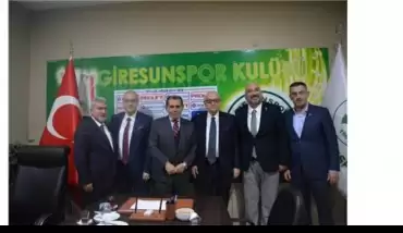 Giresunspor Başkanı Mustafa Bozbağ'dan Dursun Özbek iddialarına yanıt!