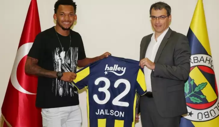 Jailson resmen Fenerbahçe'de: 'Bir rüyayı gerçekleştirdim.'