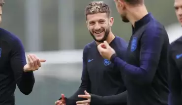 Adam Lallana kadrodan çıkartıldı