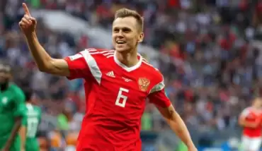 Rus futbolcunun babası dopingi itiraf etti!