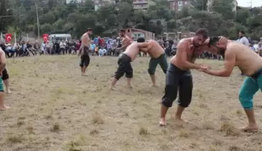 İğdir’de 2. Geleneksel Yağlı Güreş Festivali yapıldı