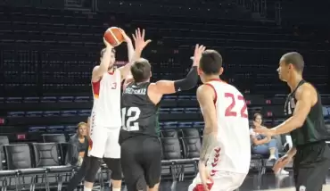 Galatasaray, hazırlık maçında Sakarya BŞB. Basketi mağlup etti