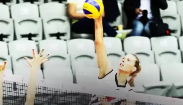 Beşiktaş Kadın Voleybol Takımı, Balkan Kupası'nda Drita'yı 3-0 yendi