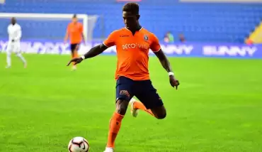 Elia 5 hafta aradan sonra sahada